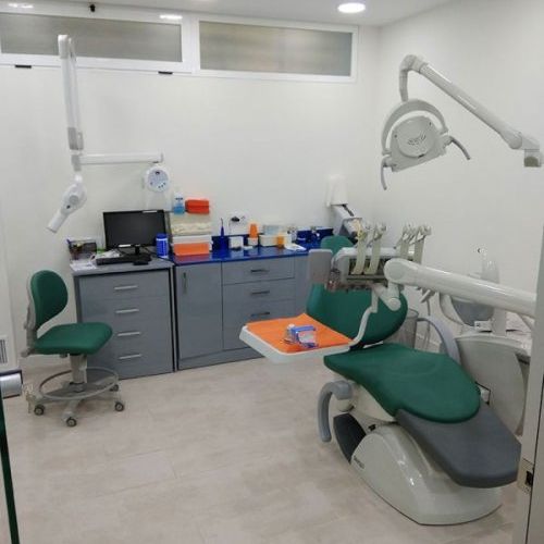 clinica dental dr. daniel schuler